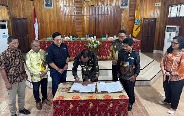 Jalin Kemitraan Turunkan Stunting, PTFI-Pemkab Nabire Teken PKS PASTI-Papua 1 PTFI Pemkab Nabire Teken PKS Tekan Stunting4