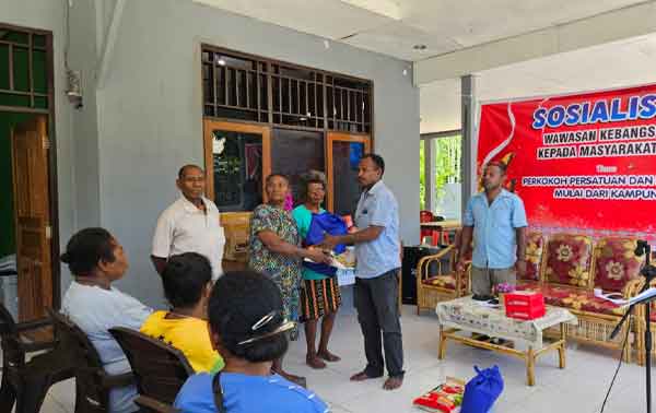 Dukung Pembangunan Papua, Tokoh Adat-Masyarakat Skouw Sae Sepakat Jaga Persatuan 2 Tokoh Adat Masyarakat Skouw Sae Sepakat Jaga Persatuan2