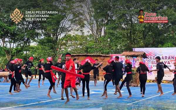 BPKW XX Maluku Hadiri Pagelaran Budaya-Pameran Kuliner Saparua 2 BPKW XX Maluku Pagelaran Budaya Pameran Kuliner Saparua2