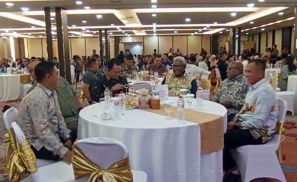 Bupati JR Pisah Sambut Dandim Mimika4