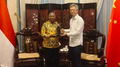 Terima Kunjungan Gubernur Papua Barat, Duta Besar Tiongkok Nyatakan Komitmen Ini 9 Gub DM Dubes Tiongkok