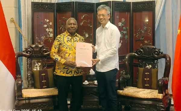 Terima Kunjungan Gubernur Papua Barat, Duta Besar Tiongkok Nyatakan Komitmen Ini 2 Gub DM Dubes Tiongkok2