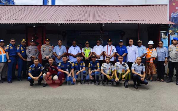 Gubernur Tinjau Pos NATARU, Pastikan Provinsi PBD Aman di Malam Natal 2025 3 Gub PBD Posko Nataru 2025