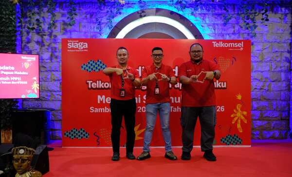 Sambut NARU: Telkomsel Papua Maluku Siap Layani Sepenuh Hati 1 IMG 20251210 WA0022