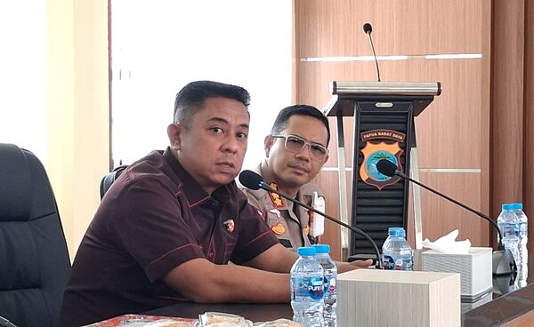Polresta Sorkot Layangkan Panggilan 5 Tersangka Korupsi Seragam DPRP PBD, Bakal Ditahan ? 1 IMG 20251230 WA00512