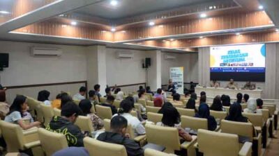 Gandeng Pemkot Ambon-Kwarcab Pramuka, MAFINDO Maluku Gelar Pelatihan AI bagi Guru