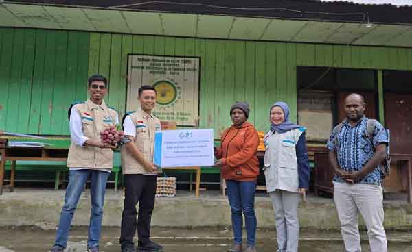 YBM PLN Wamena Jangkau Komunitas Minoritas, Beri Bantuan ke Lembah Baliem 2 PLN YBM Wamena Bantuan Lembah Baliem2