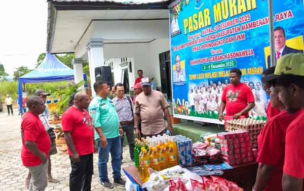 Pemkab Mambraya Pasar Murah Natal 2025