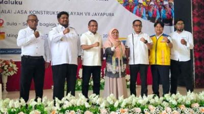 Saadiah uluputty Sertifikasi Tenaga Kerja Konstruksi di SBT