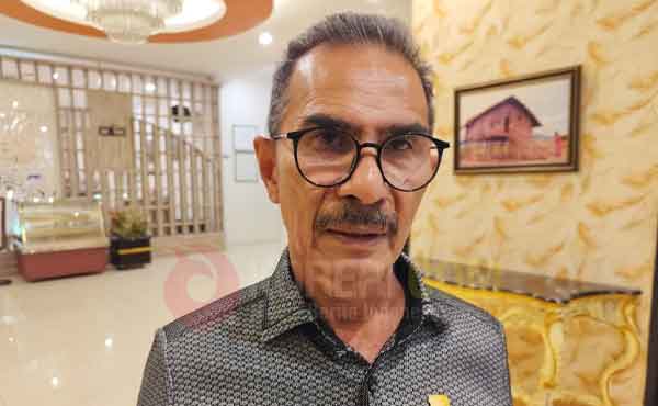 Salim Alhamid Komisi I DPRP PB