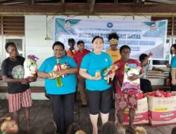 TP-PKK Mimika Hadir Bawa Kasih dan Sukacita Natal ke Kampung Tepian