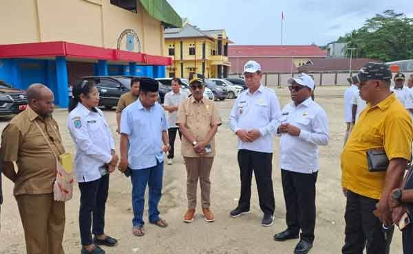 Walkot Sorong Tinjau 4 Lokasi Relokasi Pasar Remu