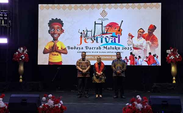 Wawali Ely Festival Budaya Daerah Mal 2025