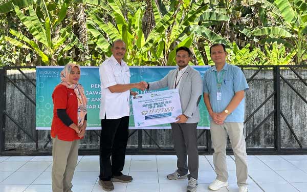 Bandara Pattimura Ambon Renovasi Toilet di 2 Pantai Dukung Pariwisata Berkelanjutan 2 Bandara PTM Ambon Bantu Perbaikan Toilet2