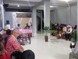 Datangi Honai Tsingwarop, Bupati Mimika Jelaskan Persoalan Saham 10 Persen