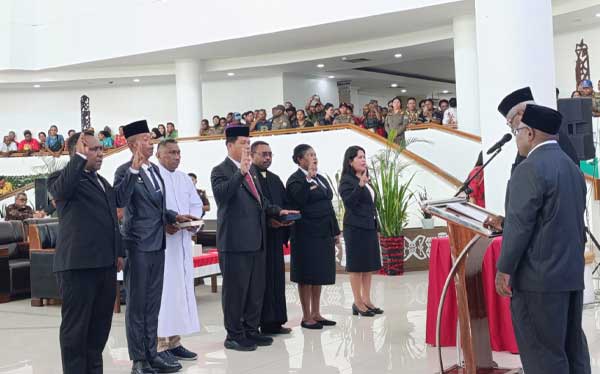 Bupati JR lantik 6 Bos OPD Plt 2 OPD baru