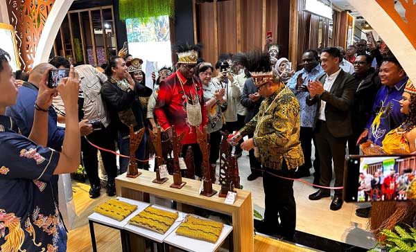 Dekranasda Kelola Teras Mimika, Siap Penuhi Target Tembus Pasar Nasional 1 Dekranasda Teras Mimika