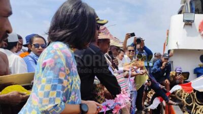 Gubernur PBD Resmikan Pemasangan “Mooring Buoy” di Perairan Raja Ampat