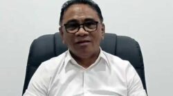 Ketua DPRD Malteng: Kerusakan Jalan Bukan Karena Tak Peduli, Tapi Terkendala Anggaran 3 Harry Men Carl Haurissa Ketua DPRD Malteng