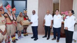 Ini Target Gubernur Papua Tengah: Hadirkan Pendidikan Gratis SMA di 2026 11 IMG 20260121 WA0014