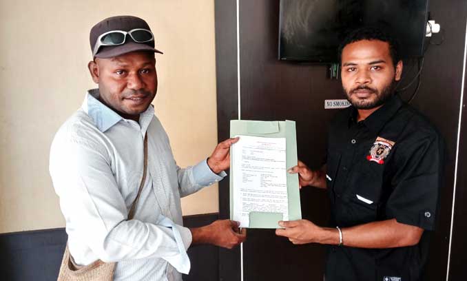 LBH KYADAWUN Biak Adukan Polres Yapen ke Polda Papua