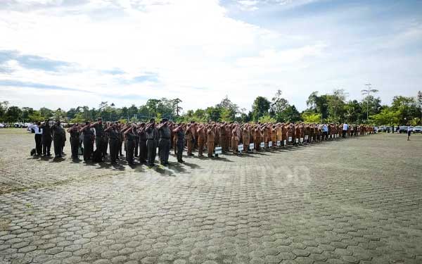 Pimpin Apel Perdana 2026, Bupati Rettob Langsung Ultimatum ASN Mimika 2 Pemkab Mimika Apell Perdana 2026 2