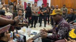 Pemkab Puncak Dorong Perdasus Penyelesaian Konflik Adat, Perkuat Ini di Tanah Papua 5 Pemkab Puncak Dorong Perdasus Penyelesaian Konflik Adat