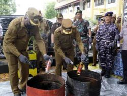 ‎254 Miras Ilegal Hasil Operasi Gabungan Dimusnahkan, Wali Kota ABR Tegaskan Ini  ‎