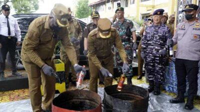 ‎254 Miras Ilegal Hasil Operasi Gabungan Dimusnahkan, Wali Kota ABR Tegaskan Ini  ‎