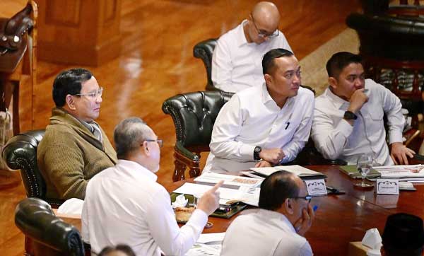 Presiden Dorong Koperasi Merah Putih Jadi Motor Pemerataan Ekonomi Nasional 1 Presiden Prabowo Kopdes Meah Putih