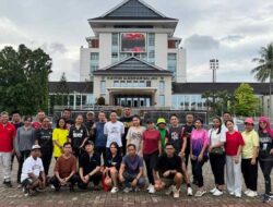 Momen National Walking Day 2026: Swiss Belhotel-Zest Ambon Gelar Jalan Sehat Bersama