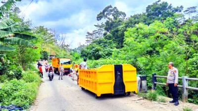 DLHP Ambon Angkut 12 Ton Sampah dari Kawasan Arbes Usai Diprotes Warga