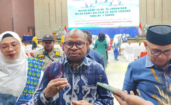 Dukung Penuh Giat BKMT, Lobat Ajak Semua Pihak Lahirkan Generasi Papua Emas 2 Walkot Soirong BKMT Milad II 2
