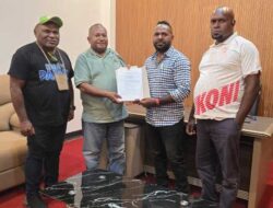 Wanimbo Resmi Jabat Caretaker Ketua KONI Mimika