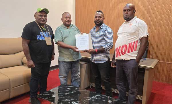 Yomin Wanimbo Caretaker KONI Mimika