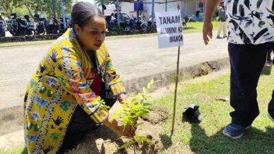 Alumni Studi Kota Manokwari PBD Tanam1000Pohon