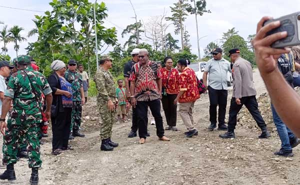 Bupati JR Nama Jalan Yan Magal