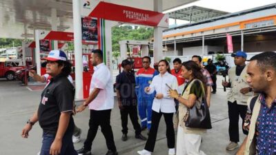Sidak SPBU dan Agen, Cheroline Makalew Pastikan Stok BBM-Gas Aman di Bulan Ramadhan 29 Cheroline Makalew Sidak SPBU dan Agen