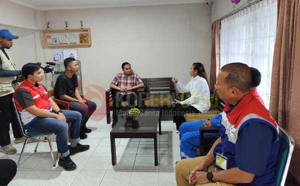 Sidak SPBU dan Agen, Cheroline Makalew Pastikan Stok BBM-Gas Aman di Bulan Ramadhan 4 Cheroline Makalew Sidak SPBU dan Agen4