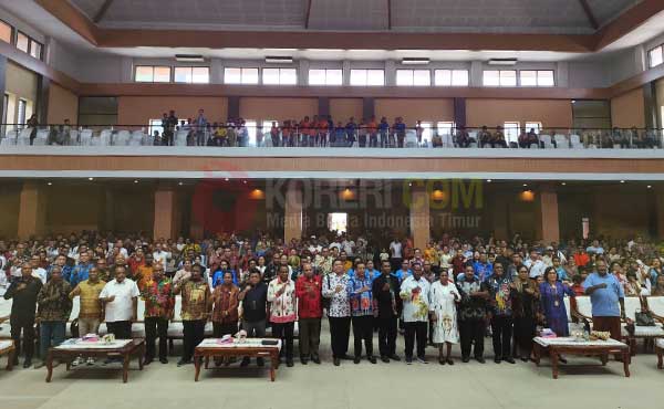 Satu Tahun Pimpin PBD, Gubernur Elisa Ungkap Kondisi Keterbatasan Fiskal 3 Gub Wagub PBD HUT 1 Tahun Kepemimpinan3
