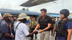 Jaga Harapan Masyarakat, Satgas Damai Cartenz Siap Kawal Akses Satu-satunya ke Tanahmerah 9 IMG 20260216 WA0007