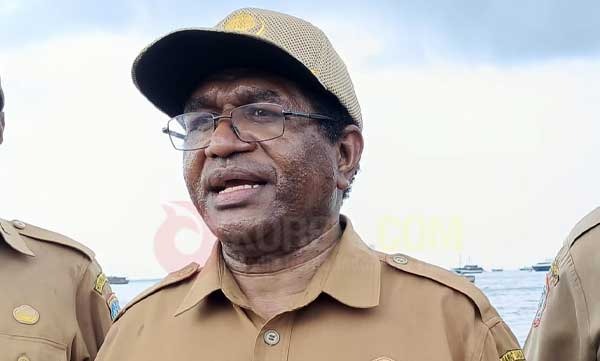 Plt. Kepala Dinas Kesehatan, Pengendalian Penduduk, dan Keluarga Berencana Provinsi Papua Barat Daya , dr. Yan Pieter Kambu, Sp.OG-KFer/Foto : Suzan