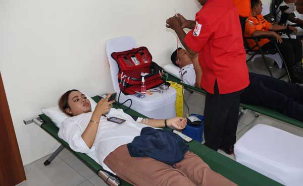 Kantor SAR Ambon Donor Barah HUT ke 54 4