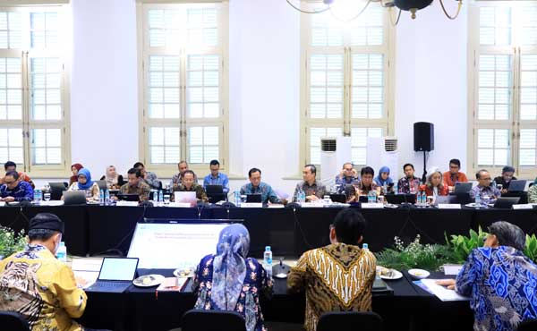 OJK Dorong KUB BPD Tingkatkan Kredit UMKM dan Perekonomian Daerah 1 OJK KUB BPD