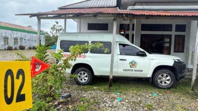 OTK Nyaris Bakar Ambulans di Dekai