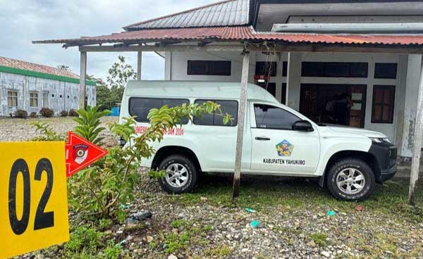 OTK Nyaris Bakar Ambulans di Dekai