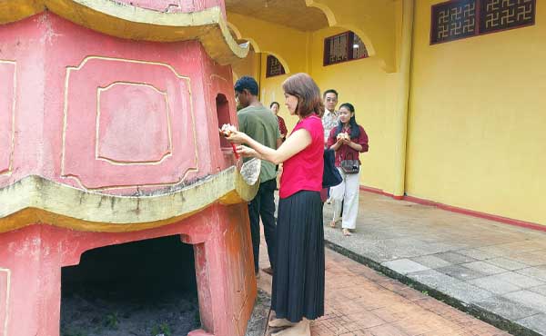 Umat Buddha Ambon Imlek 2026 3