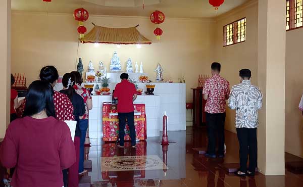 Umat Buddha Ambon Imlek 2026