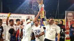 Tutup Turnamen Mini Soccer Piala Raja Negeri Batu Merah, Ini Janji Wali Kota Ambon 6 Walkot BW Tutup Gawang Mini Pilaa Raja Batu Merah 2026