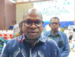 Pemkot Sorong Kucurkan 17 M, Jadikan Sekolah Gratis Investasi Masa Depan PBD